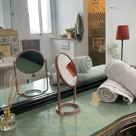 Avenida Islas Canarias شقة