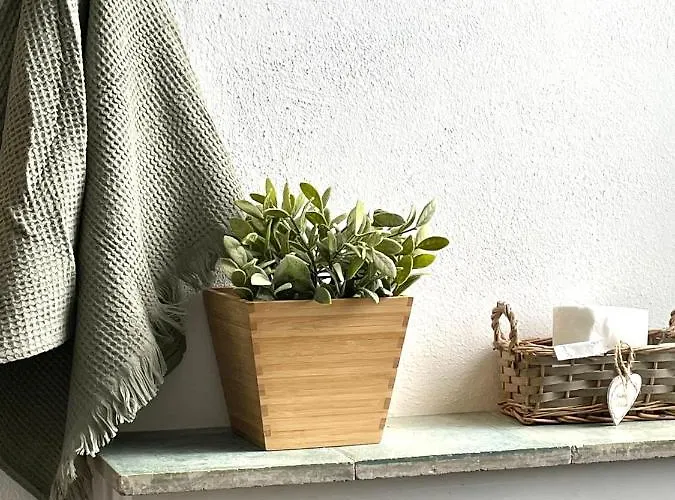 Avenida Islas Canarias * Σάντα Κρουζ Τενερίφης